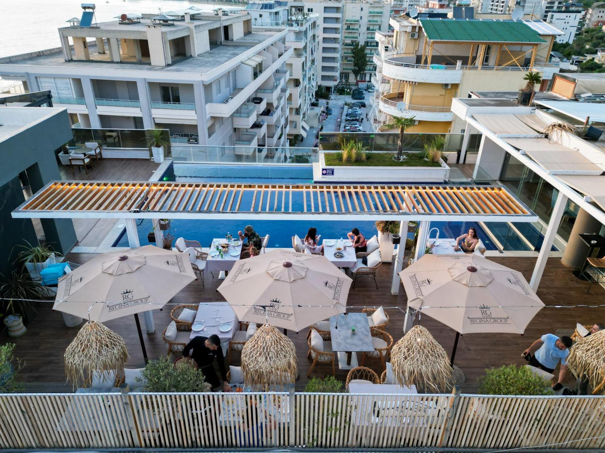Hotel Regina & 4*