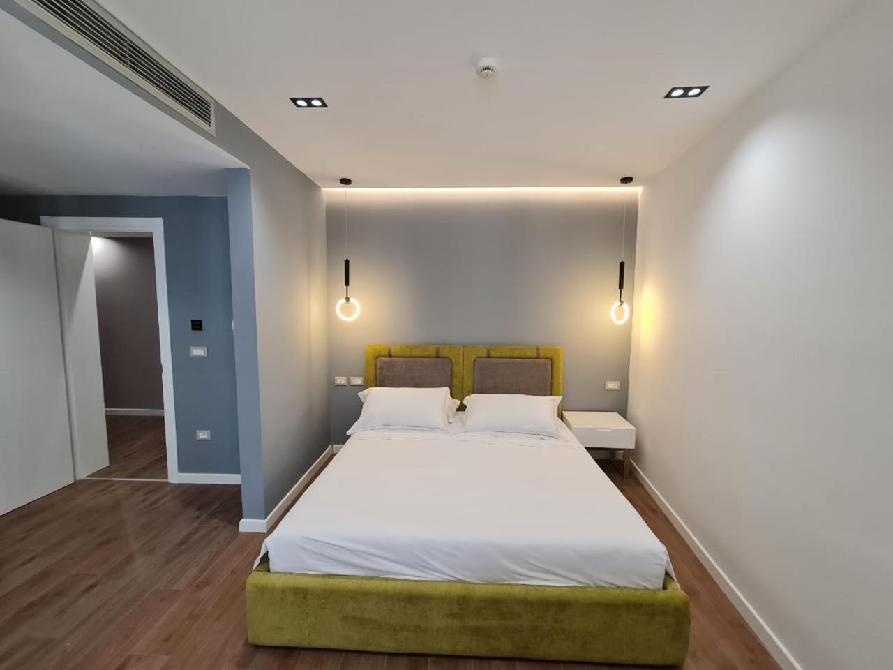 Hotel Regina & Vlorë